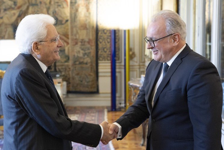 Il Presidente della Repubblica, Sergio Mattarella, riceve il Consiglio ART al Quirinale in occasione della Relazione annuale ART 2023 – www.autorita-trasporti.it